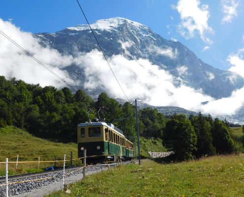 Zug zum Jungfraujoch, der höchsten Eisenbahnstation Europas